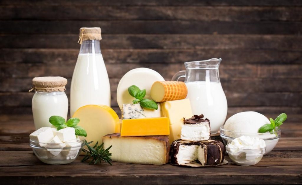 شیر و سایر محصولات لبنی